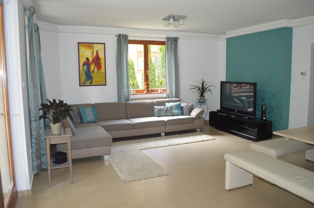 Villa - Zmrd Zamárdi Exteriör bild